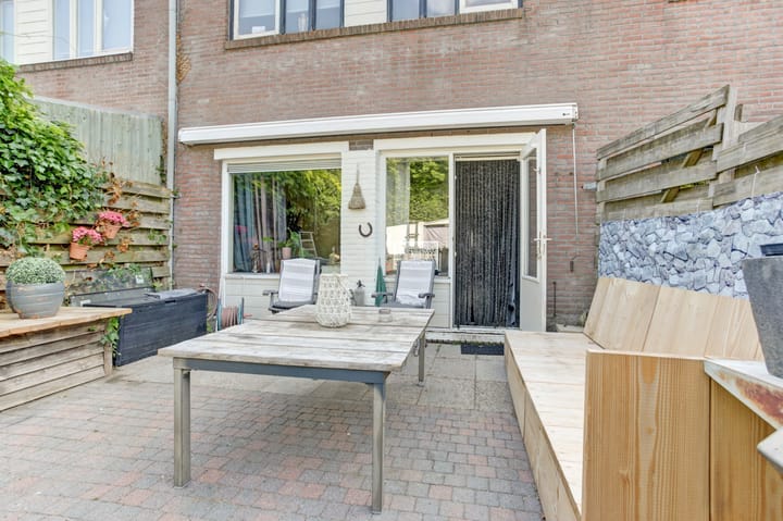 Photo 26 of Thomsonstraat 98