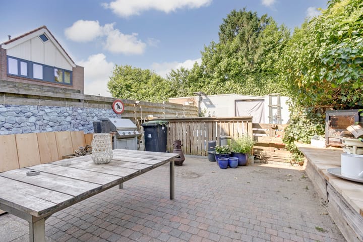 Photo 27 of Thomsonstraat 98