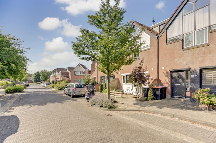 Photo 28 of Thomsonstraat 98