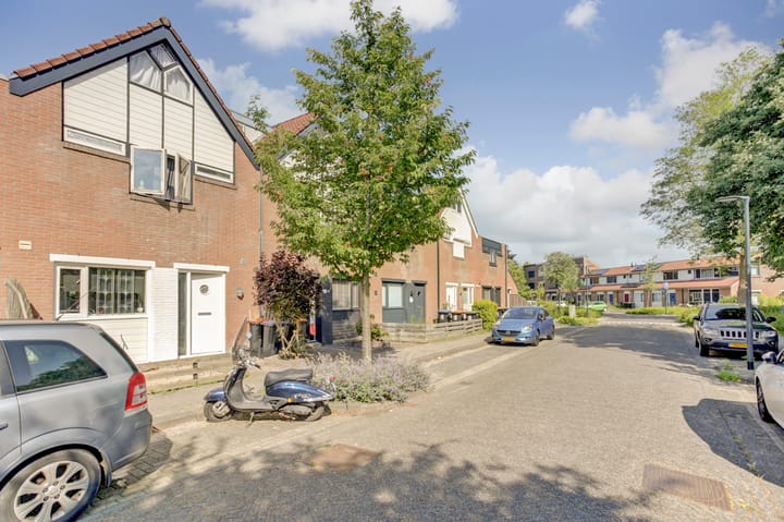 Photo 29 of Thomsonstraat 98