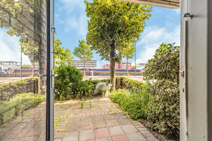 Foto 15 van Spaarndamseweg 386-0005