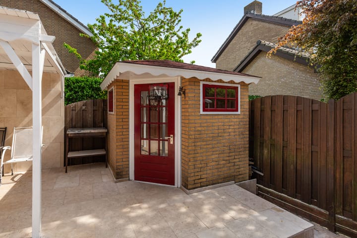 Foto 17 van Van der Helstplein 12