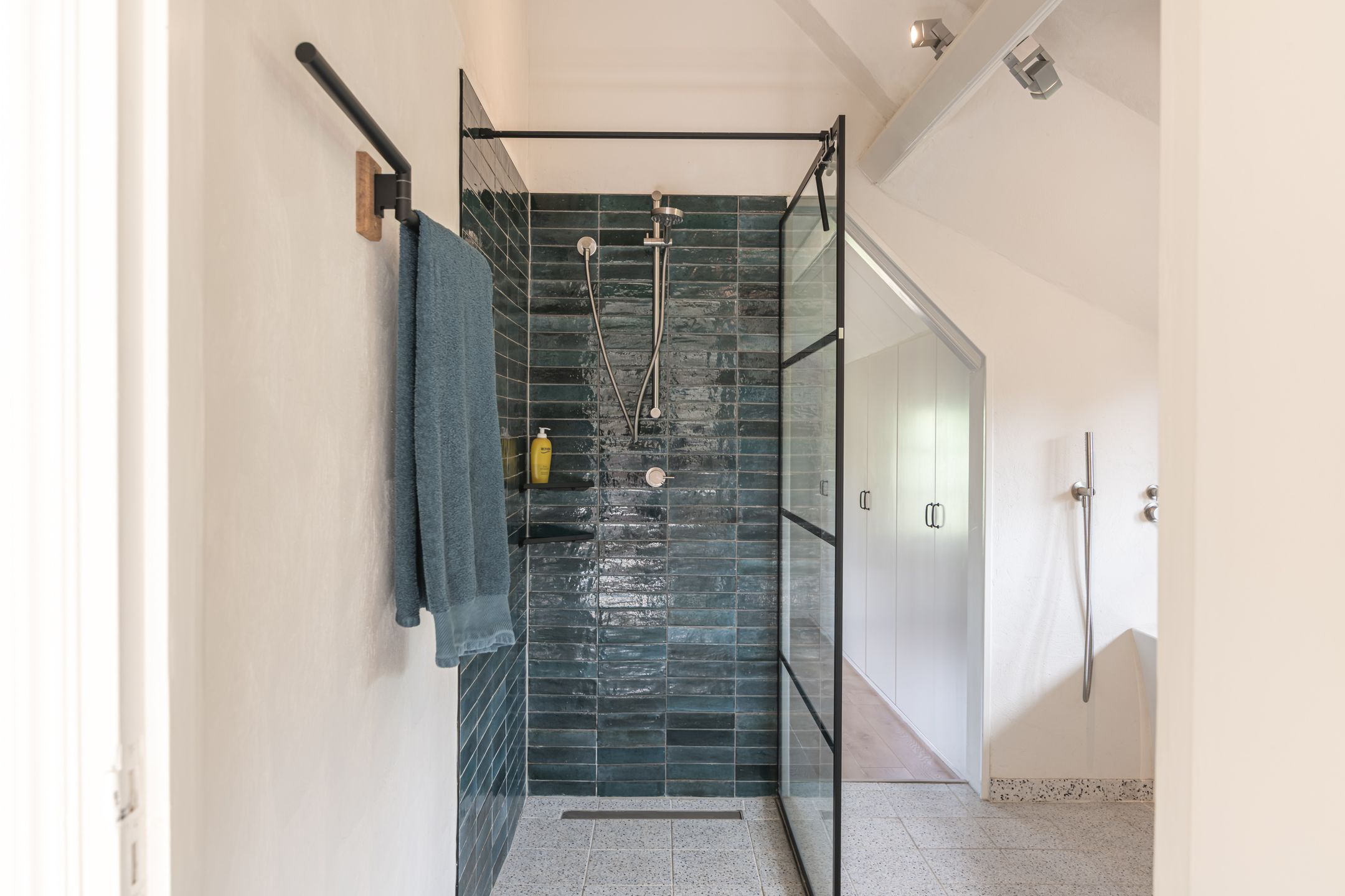 Foto 24 van Overheicop 72