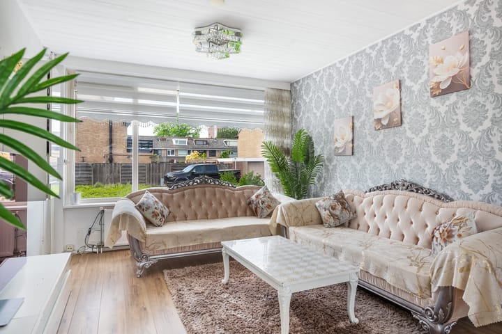 Foto 8 van Van der Helstplein 12