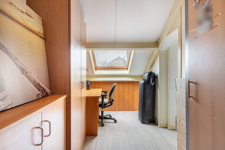 Foto 34 van Van der Helstplein 12