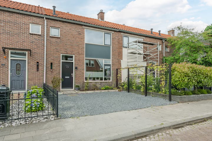 Foto 39 van van Goghstraat 10