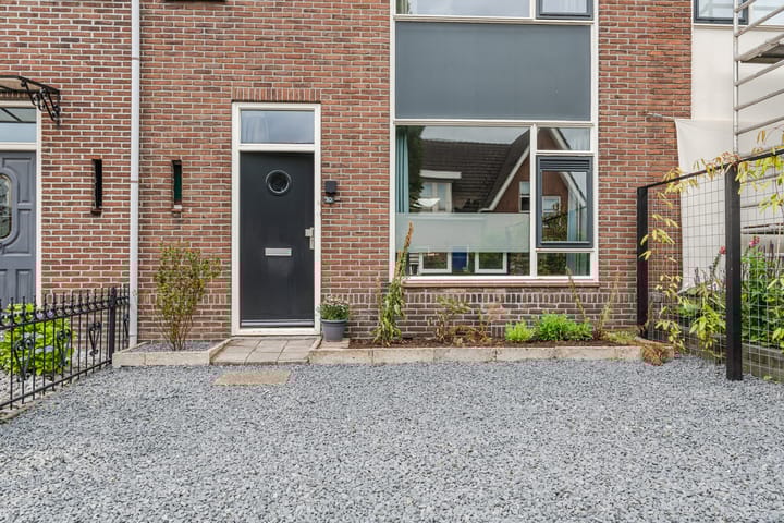 Foto 41 van van Goghstraat 10