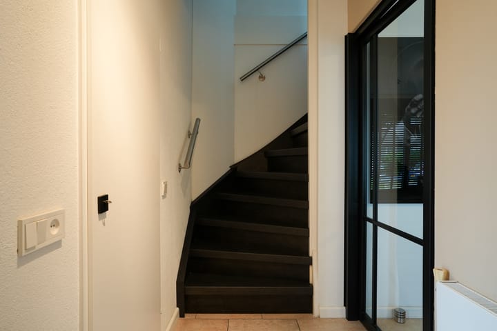 Foto 11 van Leesjongenstraat 3