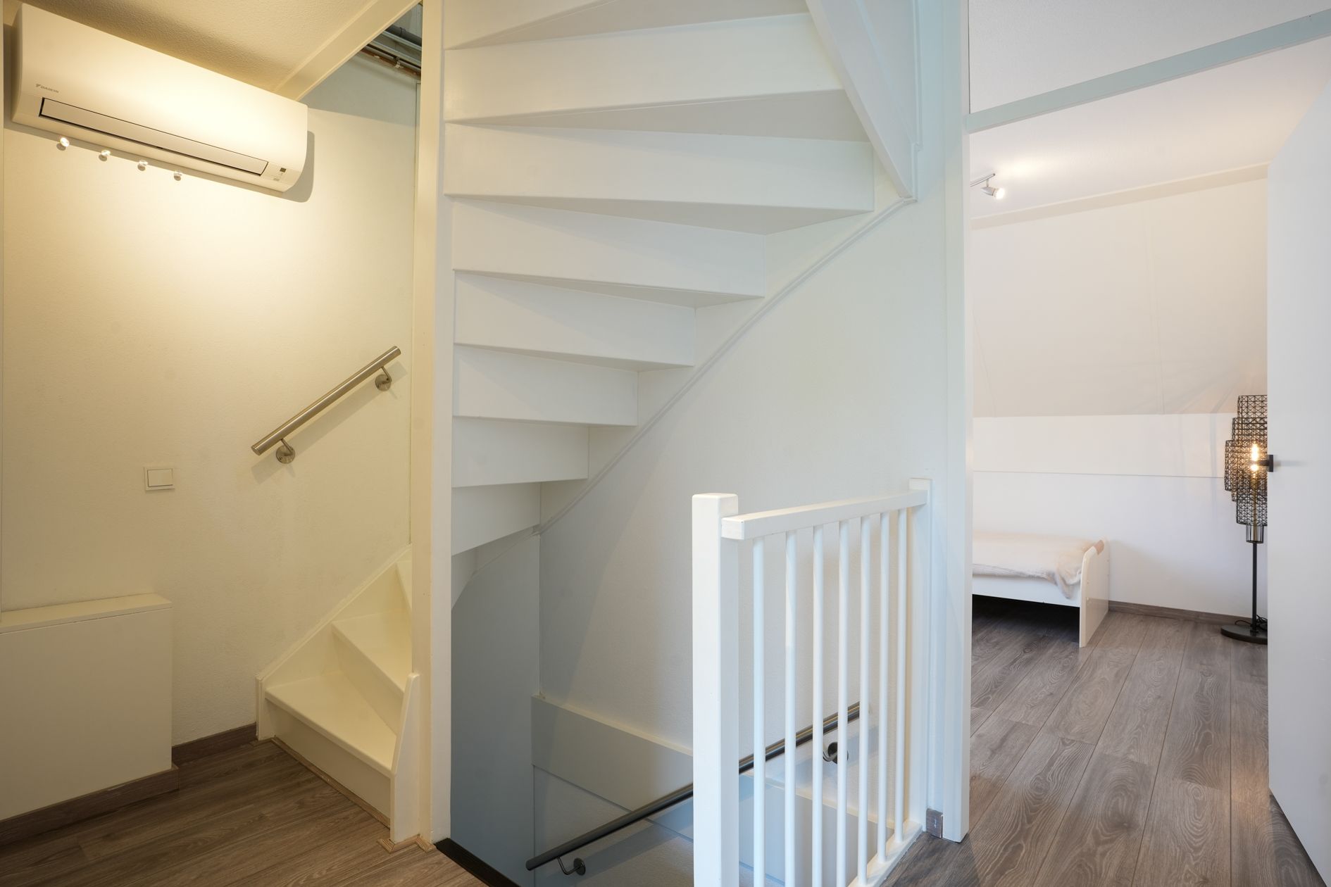 Foto 21 van Leesjongenstraat 3