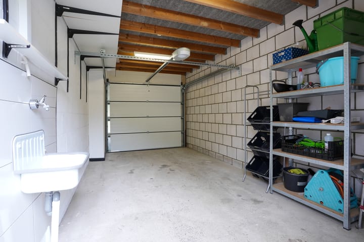 Foto 24 van Leesjongenstraat 3