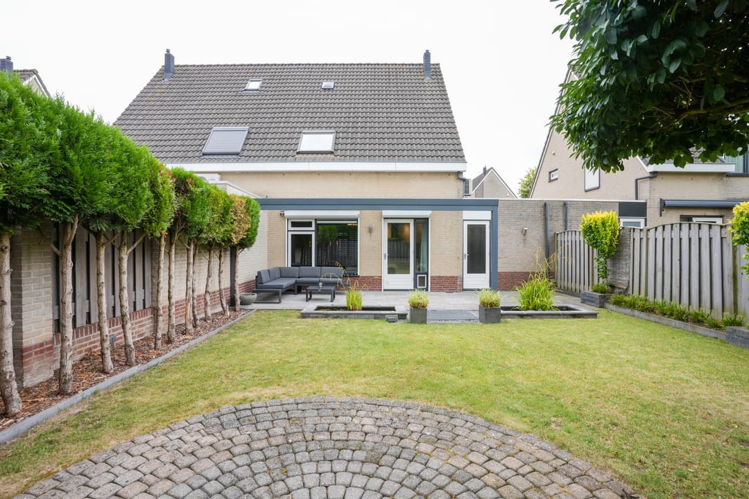 Foto 28 van Leesjongenstraat 3