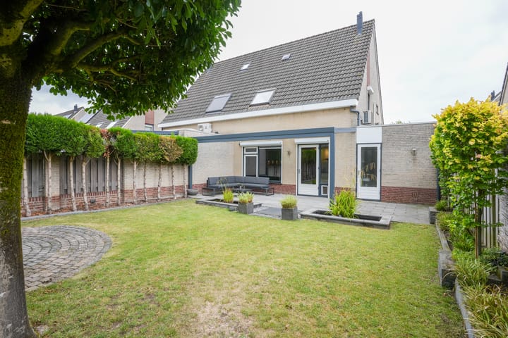 Foto 29 van Leesjongenstraat 3