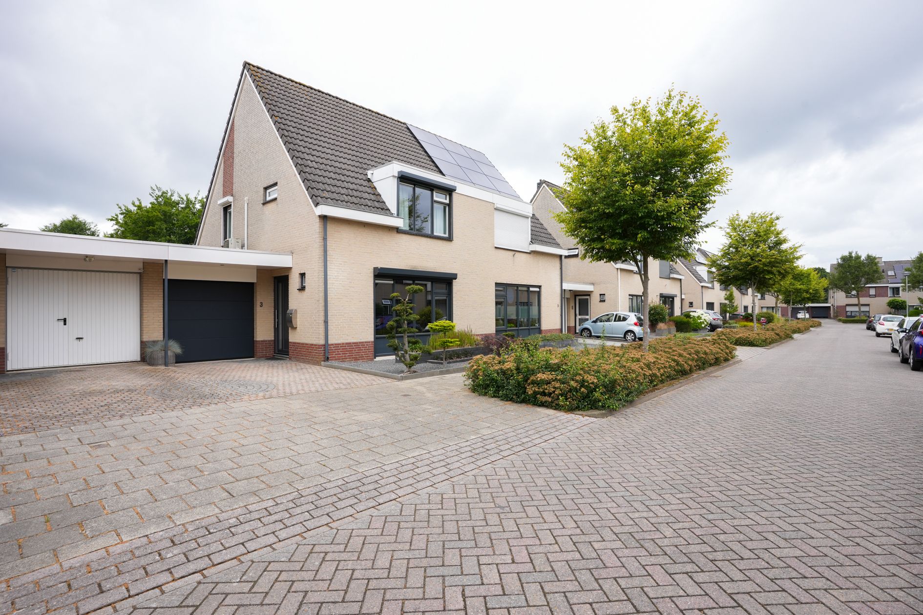 Foto 33 van Leesjongenstraat 3