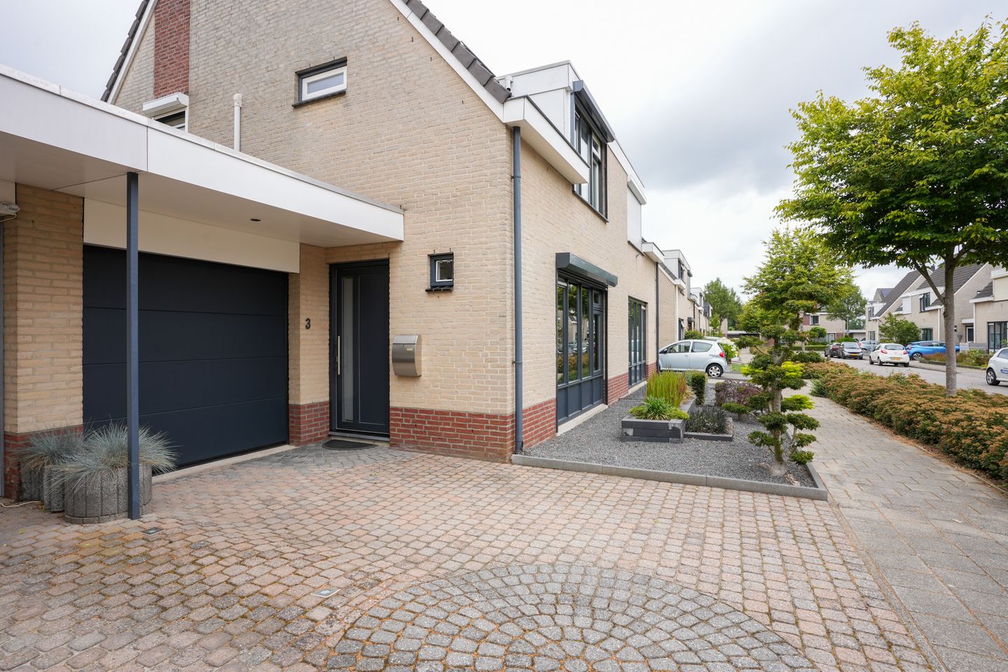 Foto 35 van Leesjongenstraat 3