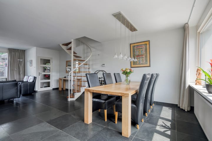 Photo 14 of Harmoniestraat 79