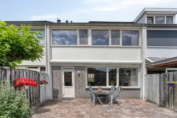 Photo 27 of Harmoniestraat 79