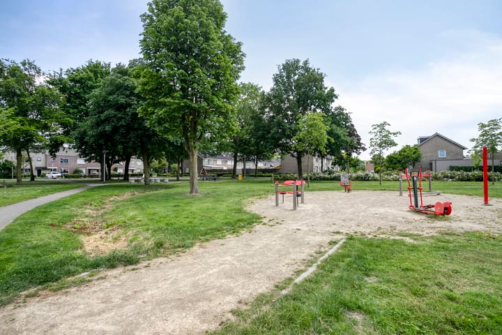 Photo 37 of Harmoniestraat 79