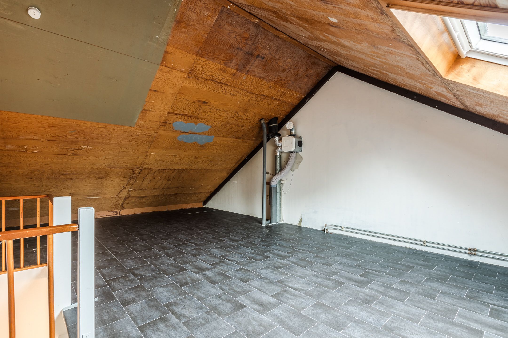 Foto 30 van Hoogvliethof 17