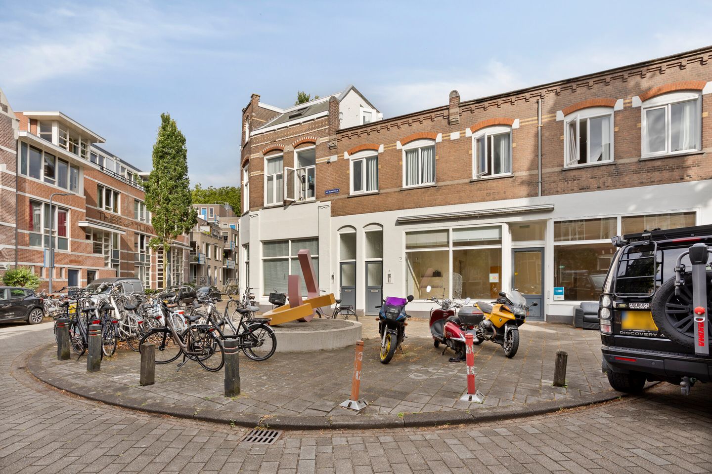 Bekijk foto 2 van van Heurnstraat 8