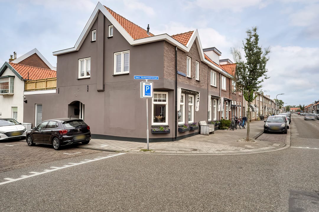 Photo 2 of Secretaris Varkevisserstraat 78