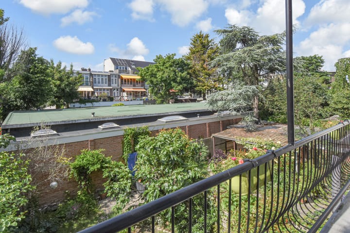 Photo 35 of Beukstraat 131