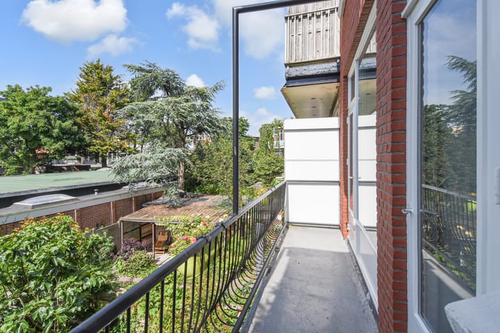 Photo 36 of Beukstraat 131