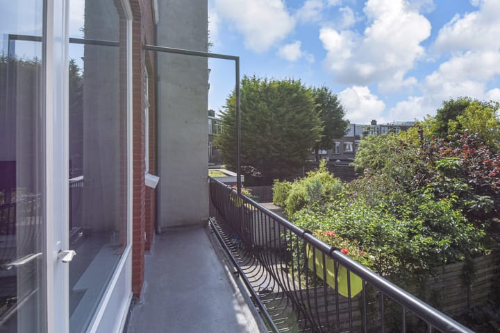 Photo 37 of Beukstraat 131