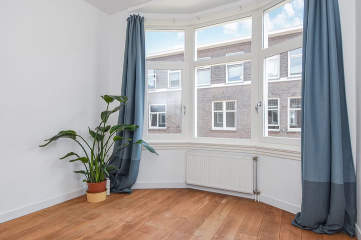 Photo 41 of Beukstraat 131