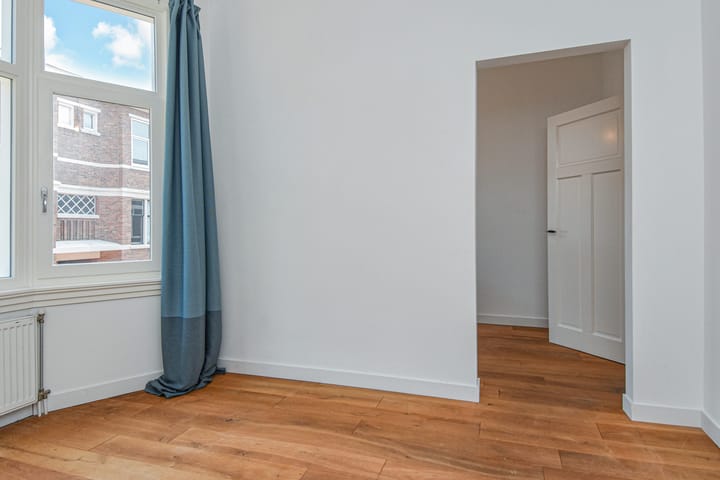 Photo 43 of Beukstraat 131