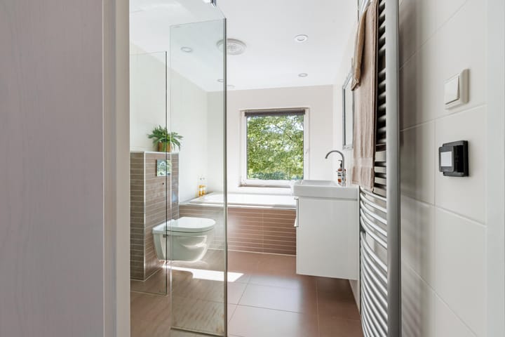 Foto 38 van Saturnusstraat 97