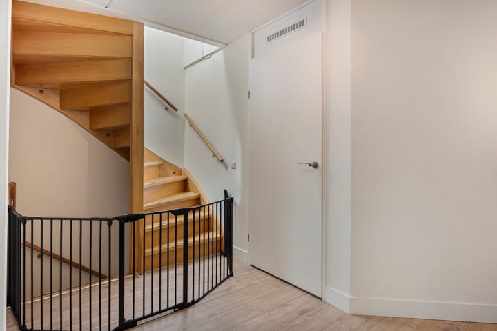 Foto 14 van Ambyerstraat Zuid 19-B