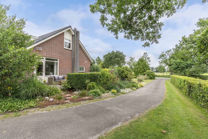 Foto 50 van Hegewei 11