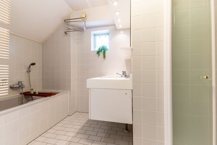 Foto 19 van Joris Ivenslaan 27