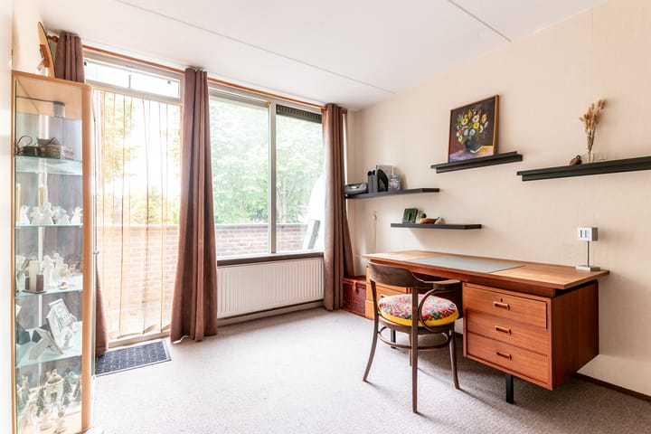 Foto 23 van Joris Ivenslaan 27