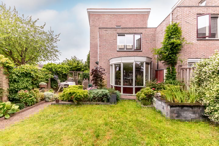 Foto 29 van Joris Ivenslaan 27