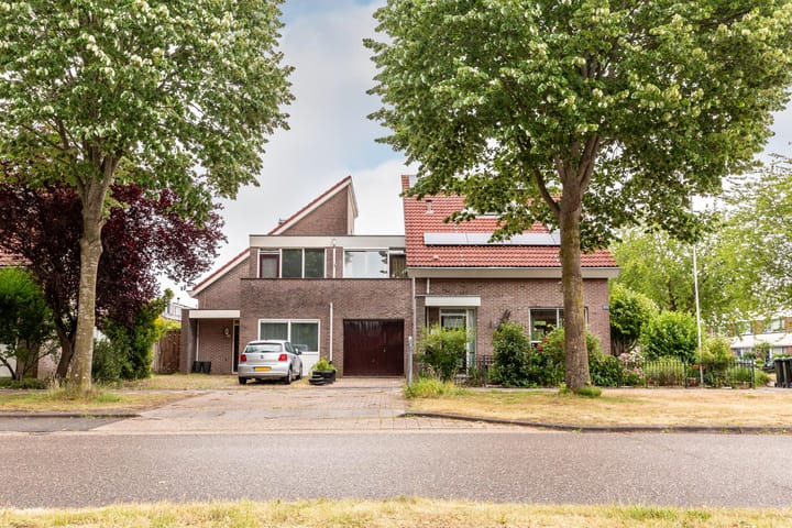 Foto 35 van Joris Ivenslaan 27