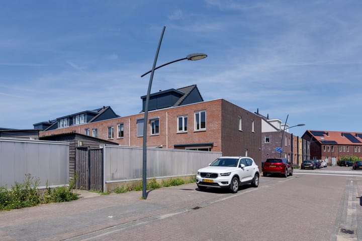 Photo 5 of Gele Ring 214