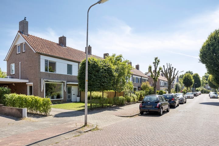 Foto 41 van Jan Luykenlaan 11