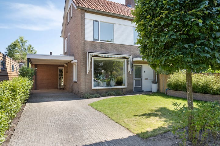 Foto 42 van Jan Luykenlaan 11