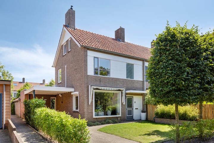 Foto 43 van Jan Luykenlaan 11