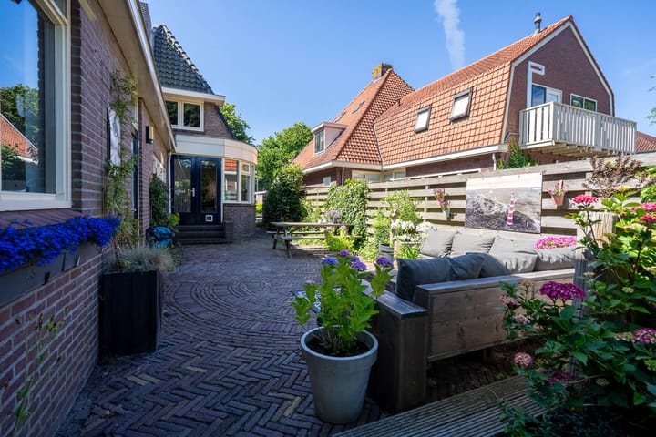 Photo 48 of A.G. Wildervanckstraat 5