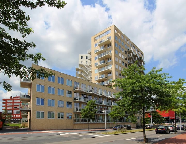 Bekijk foto van Piet Mondriaanlaan 241