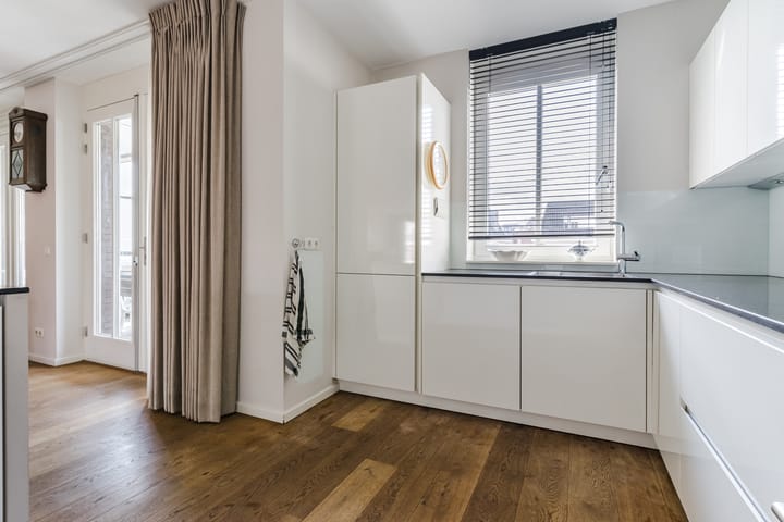 Foto 21 van Stationsstraat 7-A