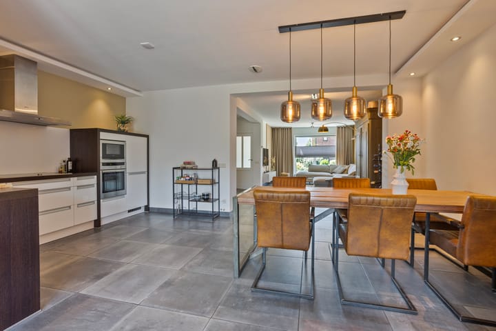 Foto 3 van Pr. Bernhardstraat 10