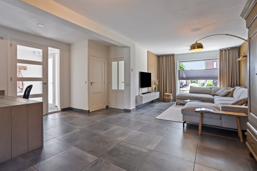 Photo 16 of Pr. Bernhardstraat 10