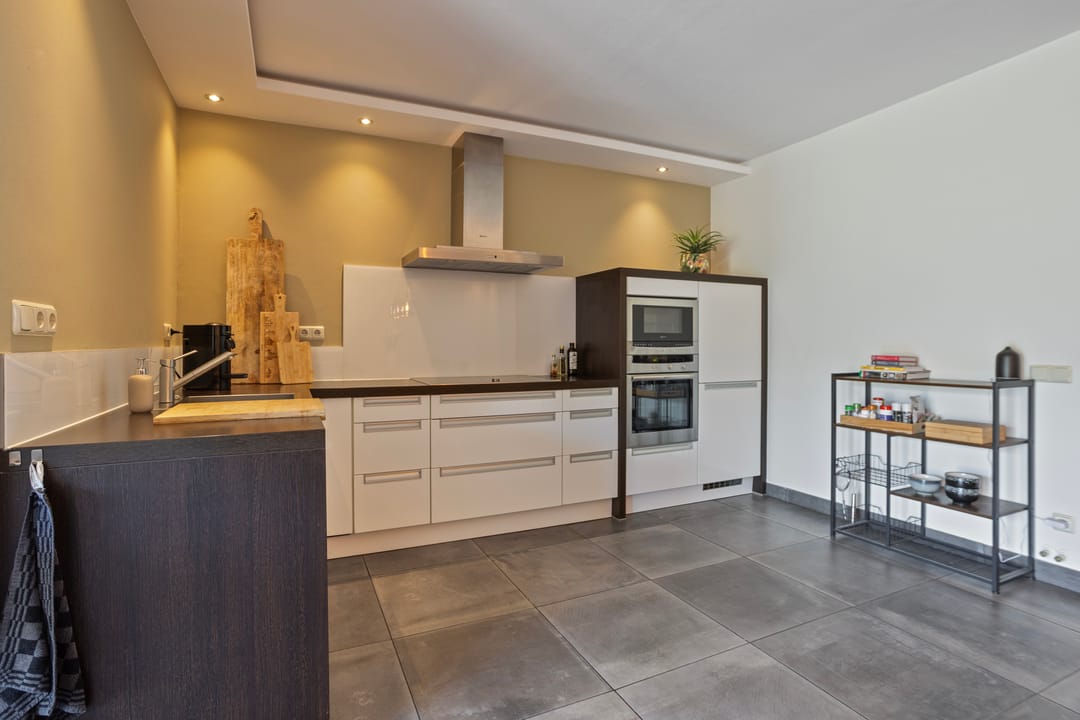 Photo 22 of Pr. Bernhardstraat 10