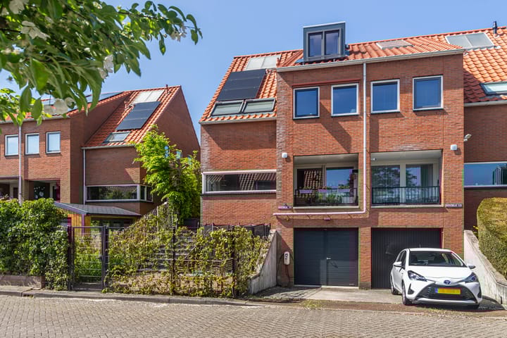 Foto 1 van Bovendijk 141