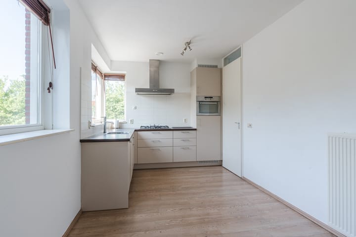 Foto 12 van de Poten 33