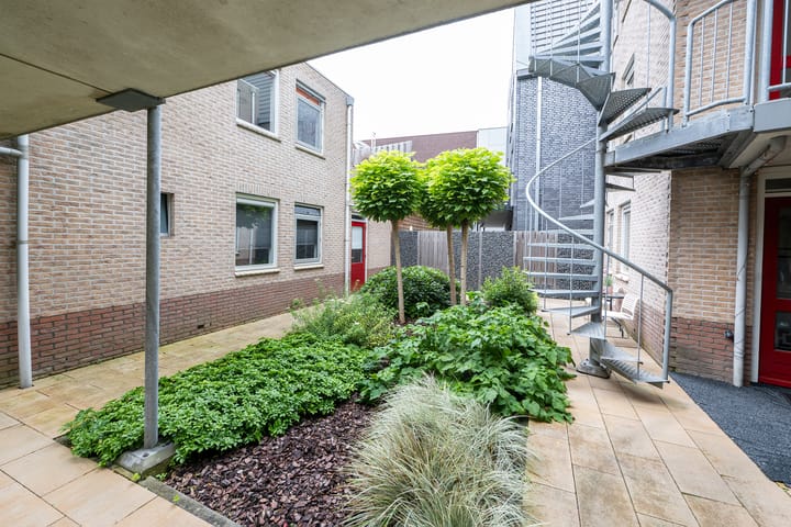 Foto 24 van Nachtegaalstraat 51