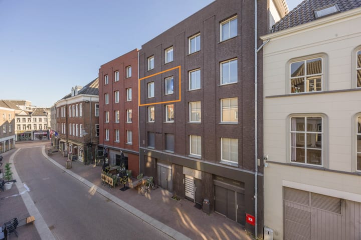 Foto 1 van Karrenstraat 61